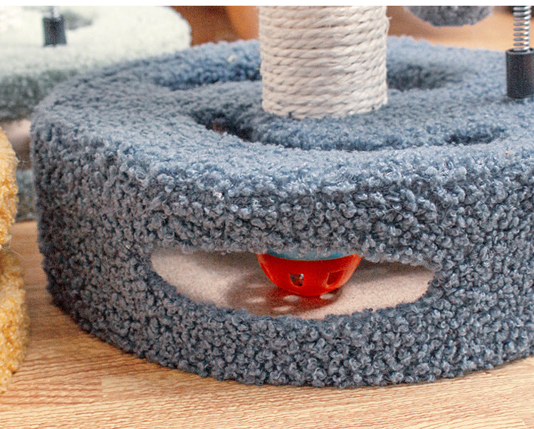 Pink Bold Flower Cat Scratching Post - Interactive Plush & Sisal Cat Toy with Teaser Balls