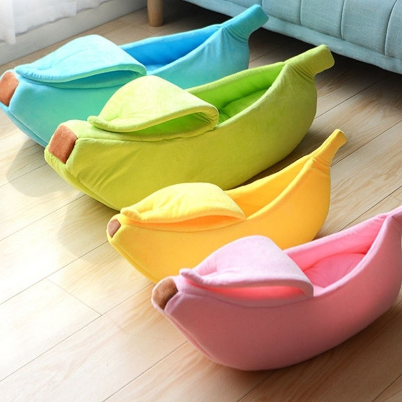 Pink Cozy Banana Peel Pet Bed - Plush & Warm Cave House for Cats & Small Dogs (Large)